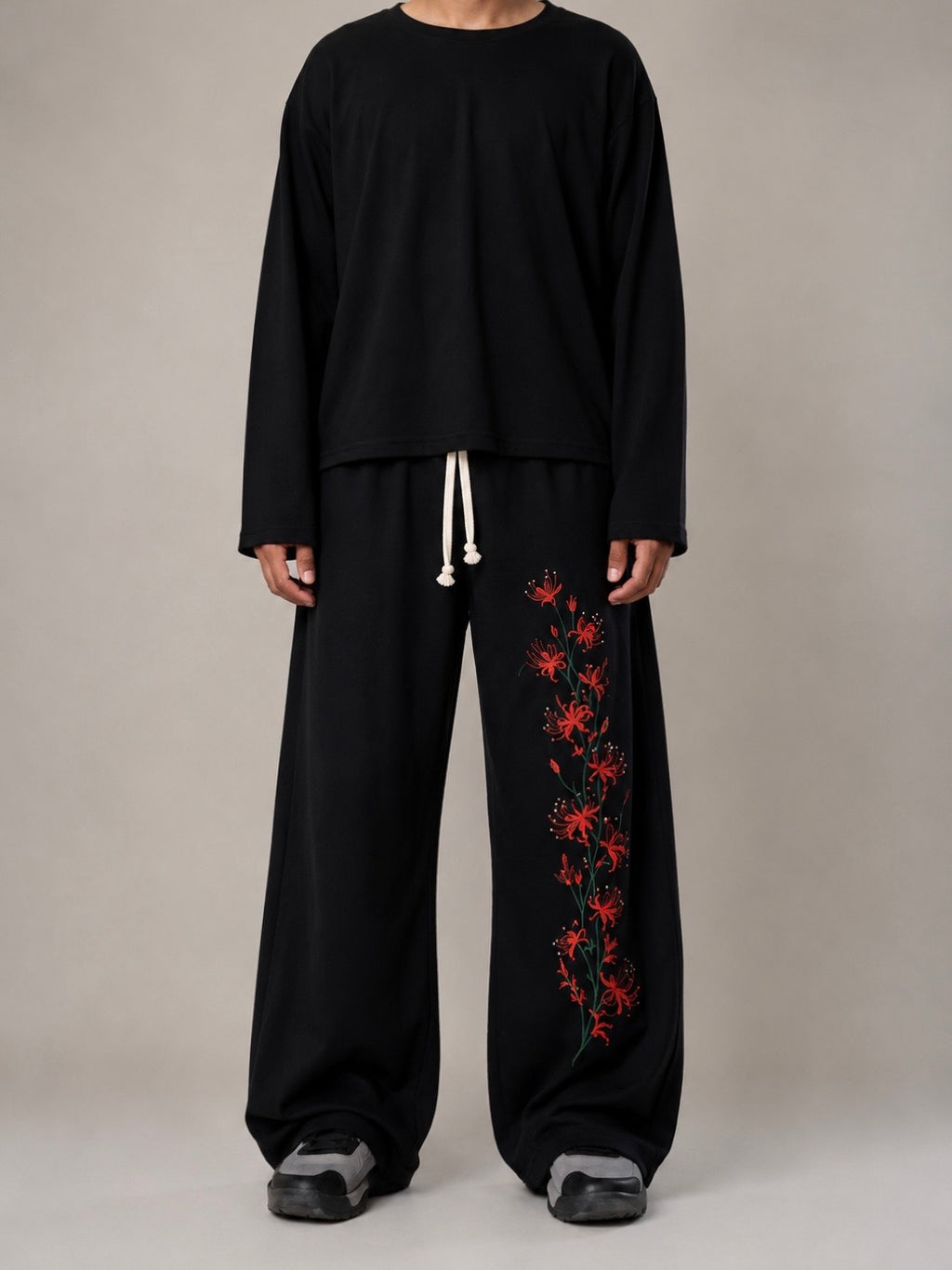 Red Spider Lily Embroidered Sweatpants